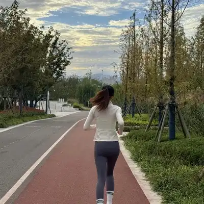 陈诚彤